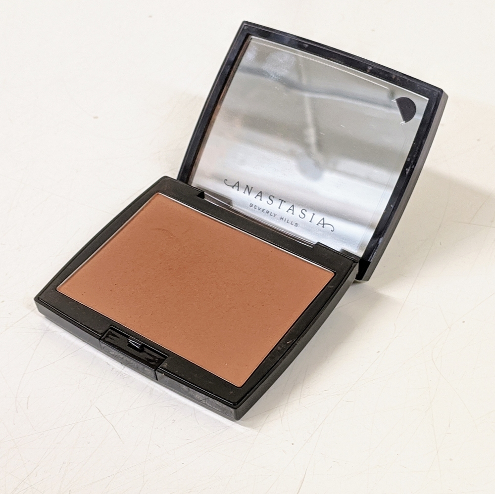 ABH Powder Bronzer | Cappuccino